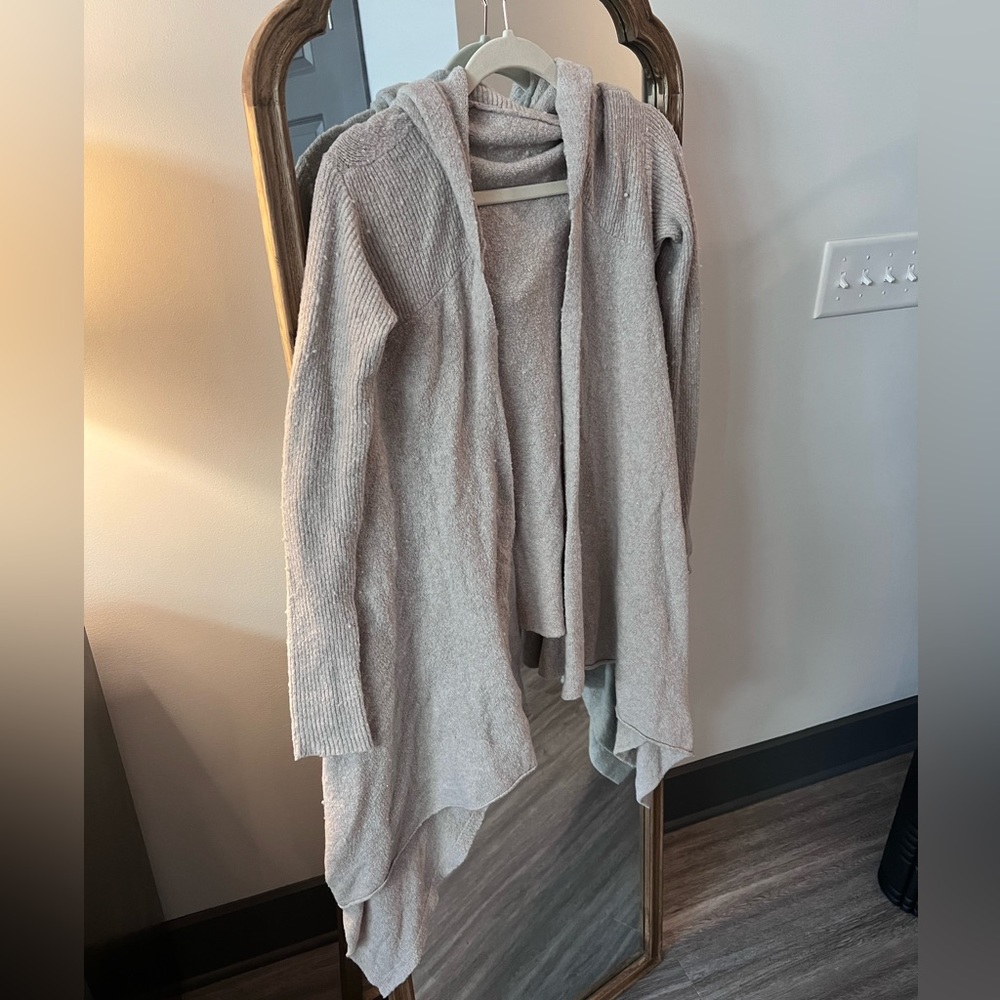 Free People beige cardigan